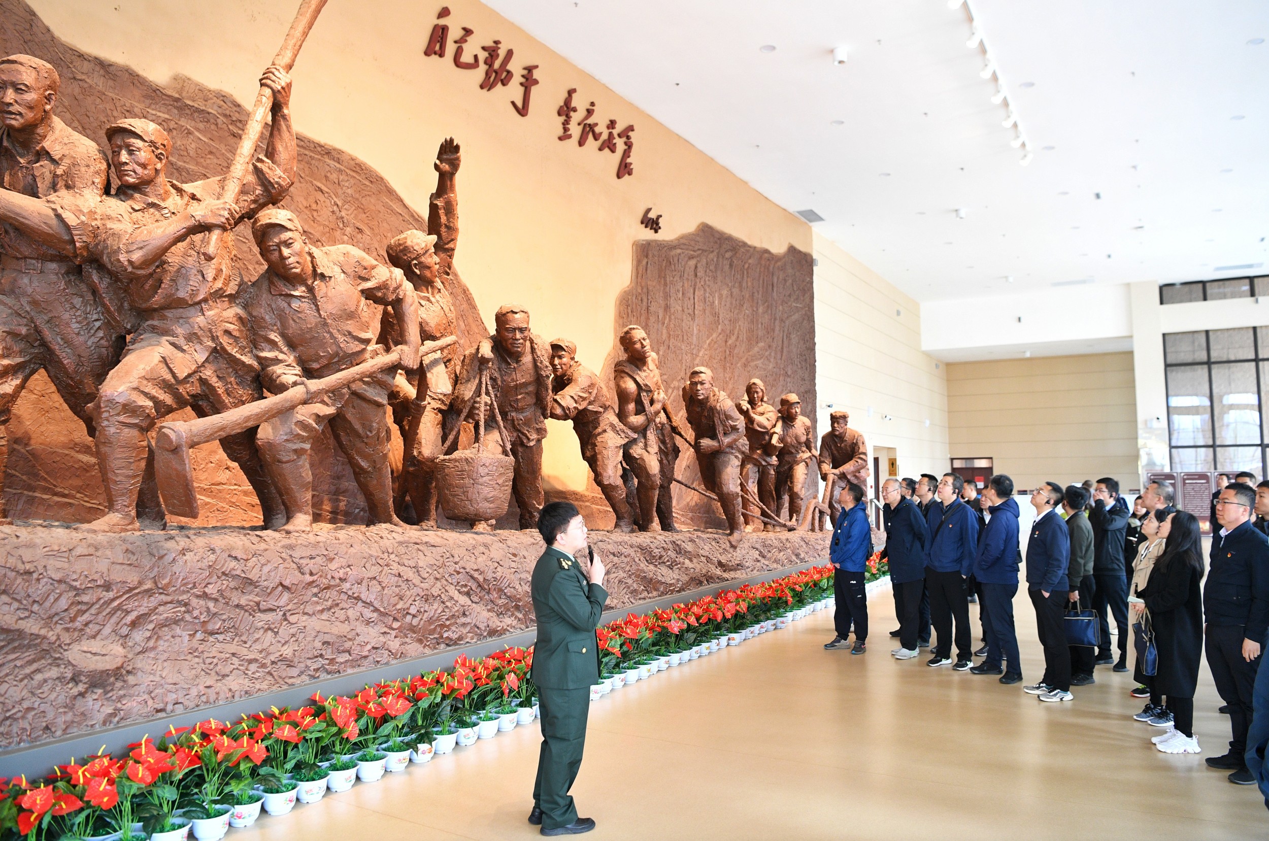 1684388390988059886.jpg 现场授课_副本.jpg