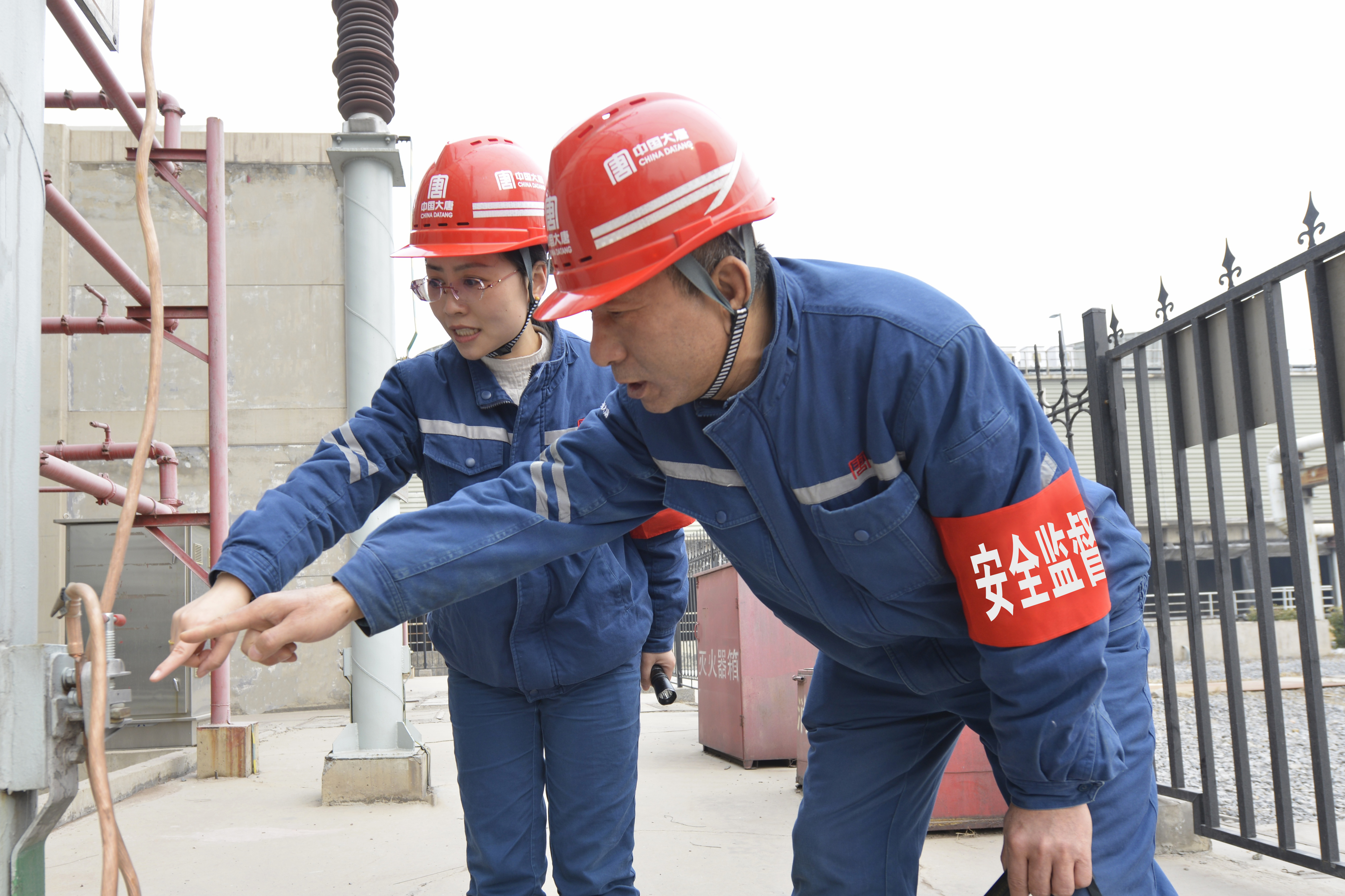 1712727047225082789.jpg 【现场风采】武安发电公司:铆足干劲绷劲“安全弦” (1).jpg