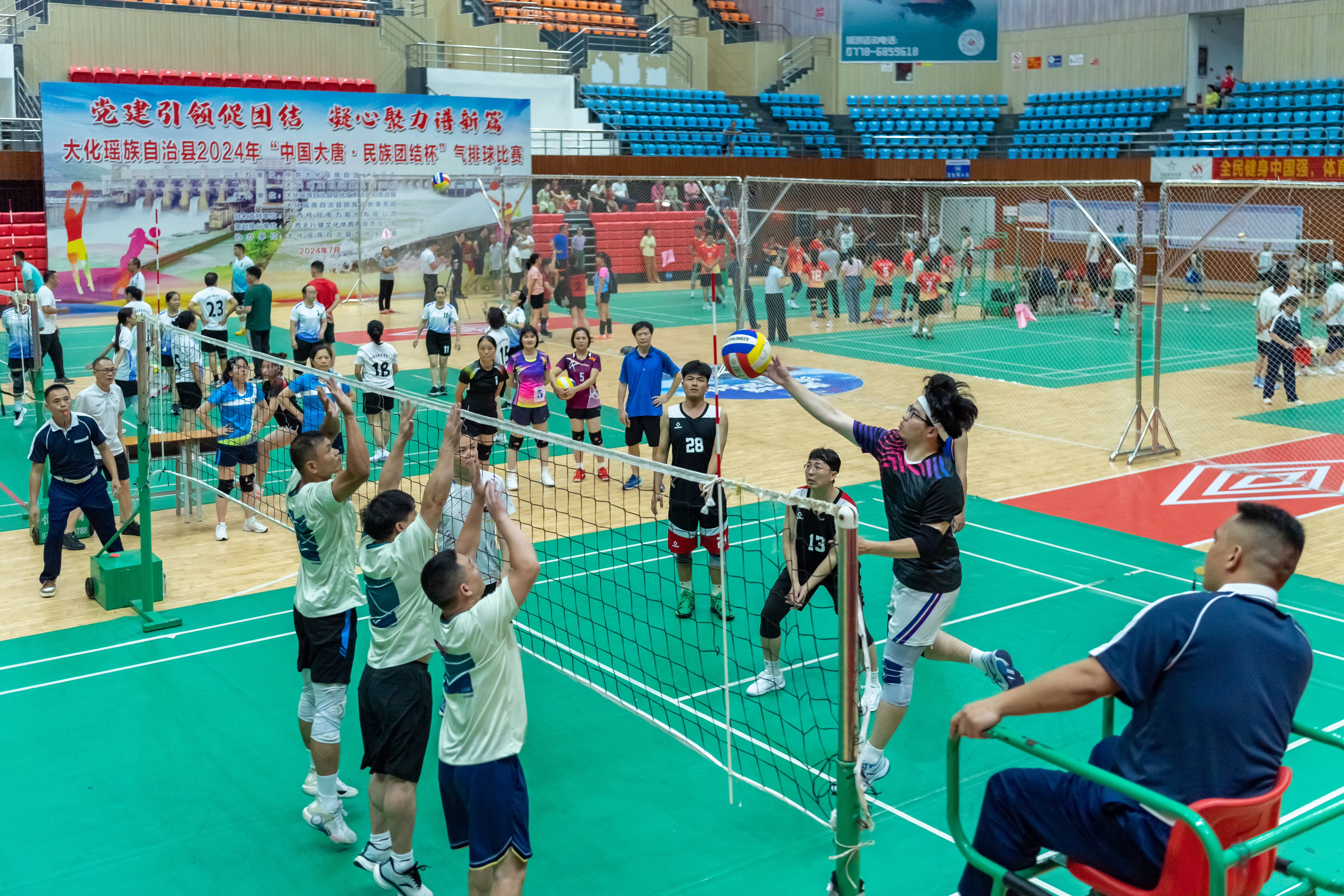 中国大唐代表队在比赛中的表现.jpg